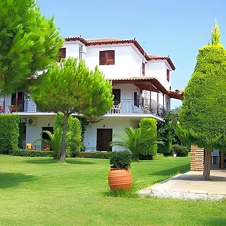 Xanthippi * Agia Paraskevi (Skiathos)