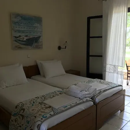 Xanthippi * Agia Paraskevi (Skiathos)