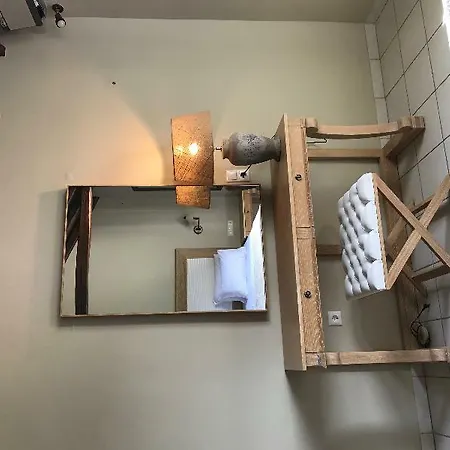 Xanthippi Apartman Ajía Paraszkeví
