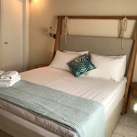 Xanthippi Apartment *